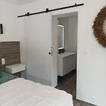 L' Har & Lam Bed and breakfast