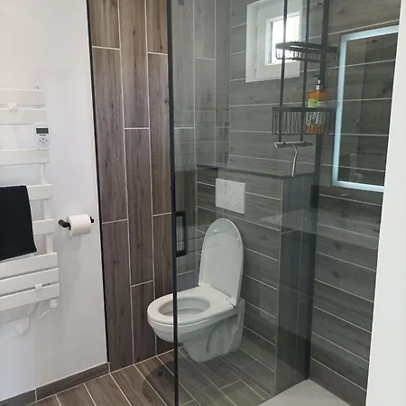 L' Har & Lam לינה וארוחת בוקר 3*